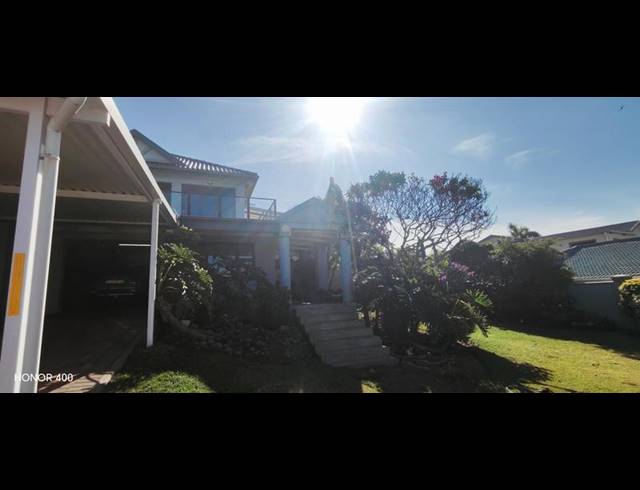 4 BEDROOM HOUSE FOR SALE IN MANABA BEACH